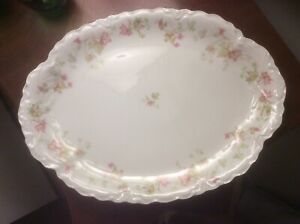 キッチン用品・食器・調理器具・陶器　ハッシェンロイトハーメープルリーフオーバルプラッターHUTSCHENREUTHER MAPLE LEAF OVAL PLATTER 15 1/4”