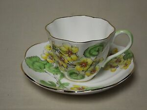 【送料無料】キッチン用品・食器・調理器具・陶器　ソールズベリーゼラニウムティーカップとソーサー細かい骨中国はイギリスで作られたSalisbury Geranium Tea Cup and Saucer Fine Bone China Made In England 1459 H(3)