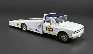 【送料無料】模型車 モデルカー シボレーランペオーケーゲブラウヒトオートヴァイスノイacme 118 1967 chevrolet c30 rampe lkw okay gebraucht autos weis a1801705 neu