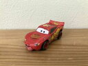 【送料無料】模型車 モデルカー トミカマックイーンジャンプゲームタイプピストンカップアクセサリーcars tomica lightning mcqueen jump game type map piston cup circuits accessories