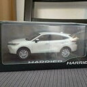 【送料無料】模型車 モデルカー グッズトヨタハリアーミニカーホワイトパールmint goods toyota harrier minicar white pea...