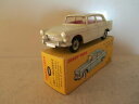 【送料無料】模型車 モデルカー フランスディンキープジョーゼロスクエアボックスバージョンfrench dinky 553 peugeot 404 mib 9 in box version of zero square so nice l k(3)