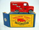 【送料無料】模型車 モデルカー マッチボックストロイヴァンレッドレッドグリルプラスチックホイールトップボックスmatchbox 47a trojan van r...