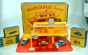 【送料無料】模型車 モデルカー マッチシリーズサービスステーションセットセットmatchbox 175 series g10 esso service station set gift set 1962, very rare