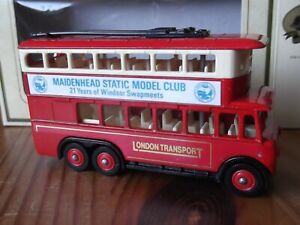 模型車 モデルカー カリエトロリーバスロンドントランスメイデンヘッドモデルクラブlledo sp41025a, karrier e6 trolleybus london trans maidenhead static model club