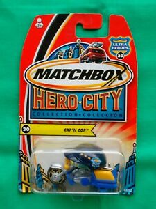 模型車 モデルカー マテルホイールズカップマッチボックスヒーローシティウルトラヒーローズmattel wheels capn cop matchbox herocity ultra heroes 30 2004