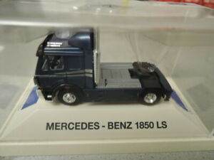 【送料無料】模型車 モデルカー オールドモデルメルセデスベンツトターネイビーインボックスbs old model mercedes benz 1850 ls tractor navy in pc box 1133
