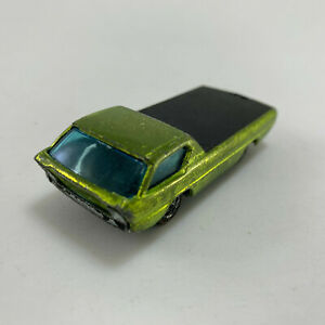 【送料無料】模型車 モデルカー グリーンデオラサーフボードホットホイールレッドラインgreen deora missing surfboards hot wheels redline 1967