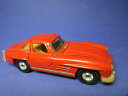 【送料無料】模型車 モデルカー ゴーギメルセデスベンツレッドロングメイドgorgi mercedes benz 300 sl red 12 cm long ma...