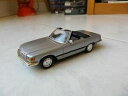 【送料無料】模型車 モデルカー メルセデスデルプラドミニチュアmercedes 350 sl 1972 w107 del prado 143 miniatura