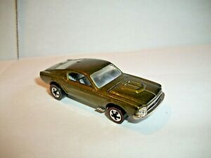 【送料無料】模型車 モデルカー ホットホイールレッドラインオリーブヴィンテージカスタムマスタングhot wheels redline olive vintage custom mustang