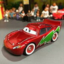 【送料無料】模型車 モデルカー カーズミニカーライトニングマックイーンマテルcars minicar lightning mcqueen mattel