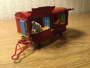 【送料無料】模型車 モデルカー コーギーメジャートイズチッパーフィールズサーカスケージcorgi major ..