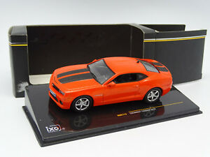 【送料無料】模型車 モデルカー シボレーカマロオレンジixo 143 chevrolet camaro 2012 orange