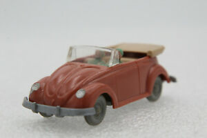 【送料無料】模型車 モデルカー ワイキングオールドカーズビートルカブリオタイプコーラルレッドass wiking old cars vw beetle cabrio type 2 coral red gk 303g cs 3042db hbl