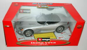 Toys, Hobbies, Games - 【送料無料】模型車 モデルカー ブラゴダッジバイパーシルバーburago 118 34908 dodge viper srt10 silver