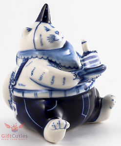 【送料無料】猫　ネコ　キャット　置物　ロシアバースデーケーキgzhel russian handpainted porcelain figurine big fat lazy cat w birthday cake