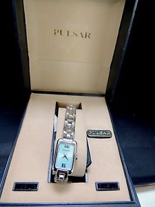 【送料無料】腕時計　ウォッチパルサーステンレススチールペグpulsar womans stainless steel watch peg607