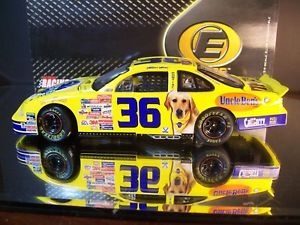 【送料無料】模型車　モデルカー　スポーツカー＃サインポンティアックグランプリエリートernie irvan 36 mamp;ms pedigree autographed 1999 pontiac grand prix rcca elite