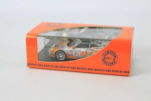 【送料無料】模型車　モデルカー　スポーツカールマンreplicars spijker c8 le mans 2005 limited edition 143