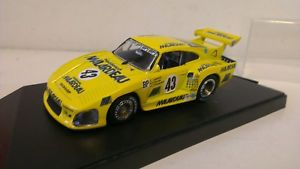 【送料無料】模型車　モデルカー　スポーツカールマンポルシェクレーメルスケールモデルカーquartzo le mans porsche kremer k3 malardeau 143 scale model car 3007