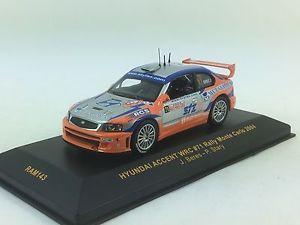 【送料無料】模型車　モデルカー　スポーツカーヒュンダイアクセントラリーカーモデルシルバーオレンジhyundai accent wrc 2004 rally car model beres stary 143 silver orange