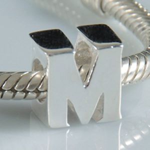 【送料無料】ブレスレット　charm con lettera dellalfabeto, a, in vero argento sterling adatti per m9c