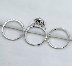 【送料無料】ブレスレット　プラチナシルバーハートリングセットplatinum amp; in argento 06ct zirconi amore cuore anello set