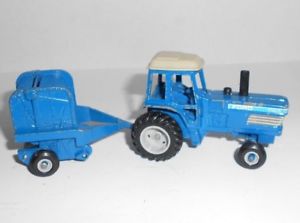 【送料無料】模型車　モデルカー　スポーツカー　スケールダイカストフォードトターベイラー164 scale ertl diecast ford tractor tw35 with bailer