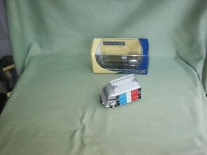 【送料無料】模型車　モデルカー　スポーツカー　シトロエンタイプスキーtres rare camion citroen type h hy fourgon tole skis rossignol 143 eligor