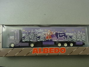 【送料無料】模型車　モデルカー　スポーツカー　アルベドミルカコレクションルノーミルカクリスマストターalbedo milka sammlung renault milka edition 1992 weihnachten sattelzug