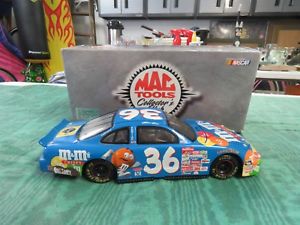 【送料無料】模型車　モデルカー　スポーツカー　ポンティアックアクションツールnascar,ernie irvan,36 mamp;m pedigree,1999 pontiac,action,mac tools,124,limited