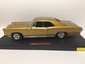 【送料無料】模型車 モデルカー スポーツカー ァーポンティアックneues angebot1966 pontiac gto limited edition by hotwheels