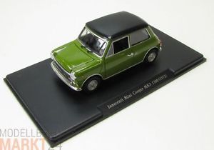 【送料無料】模型車　モデルカー　スポーツカー　レオモデルミニダークグリーンモデルクーパースケールleo modells mini cooper mk3 1300 von 1972 in dunkel grn modell im mastab 124