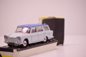 【送料無料】模型車　モデルカー　スポーツカー　フィアットステーションワゴンfiat 2300 station wagon dinky toys gb ref 172 en boite