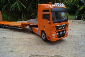【送料無料】模型車　モデルカー　スポーツカー　ユーロプラットフォームコンラッドconrad nooteboom semitieflader fr hubarbeitsbhnen auf man tgx xxl euro 6 2ac