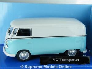 【送料無料】模型車　モデルカー　スポーツカー　vw volkswagen t1 transporter van 143rd turquoise split screen version r0154x{}