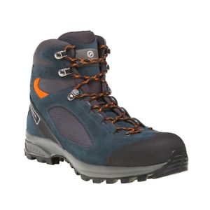 【送料無料】キャンプ用品　ピークブーツscarpa peak gtx boots