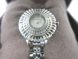 ̵neues angebotladies womens bcbg maxazria silvertone watch w box amp; instructions bg8288