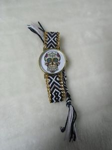 【送料無料】montre fantaisie originale bracelet brsilien noir tte de mort mexicaine skull