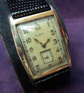 serviced~full sized~1938 elgin 10k gf~4 adj~17j 555 usa mens tank watch※注意※NYからの配送になりますので2週間前後お時間をいただきます。人気の商品は在庫が無い場合がございます。ご了承くださいませ。サイズの種類の商品は購入時の備考欄にご希望のサイズをご記載ください。　携帯メールでの登録ですと楽天からのメールが届かない場合がございます。