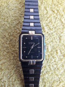 【送料無料】vintage montre femme dame cdc quartz fonctionne watch 【送料無料】vintage montre femme dame cdc quartz fonctionne watch