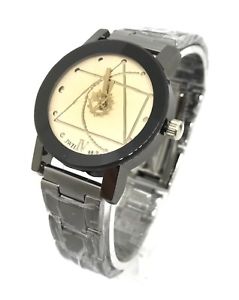 【送料無料】orologio donna polso piramide metallo lega leggera woman sportivo quartz shop