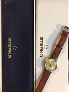【送料無料】montre vintage eterna triple quantime phase de lune quartz acier 225215140m