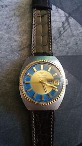 【送料無料】nice retro mens wittnauer two tone daydate automatic wristwatch