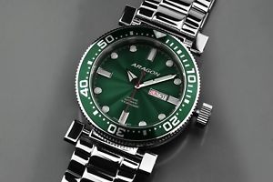 【送料無料】aragon a033grn m diver 50 automatic