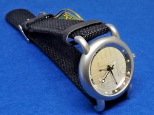 【送料無料】gents stainless steel millenium quartz analogue coin watch 【送料無料】gents stainless steel millenium quartz analogue coin watch