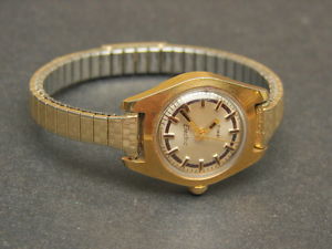 【送料無料】vintage timex electric wrist watch w germany 【送料無料】vintage timex electric wrist watch w germany