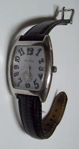 【送料無料】lucien piccard sapphire crystal watch