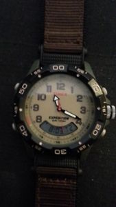 【送料無料】mens timex expedition analogdigital t45181 watch excellent wbattery 【送料無料】mens timex expedition analogdigital t45181 watch excellent wbattery